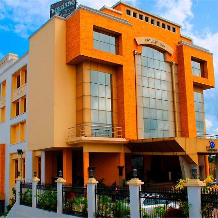 Viceroy Inn Dehradun Ngoại thất bức ảnh