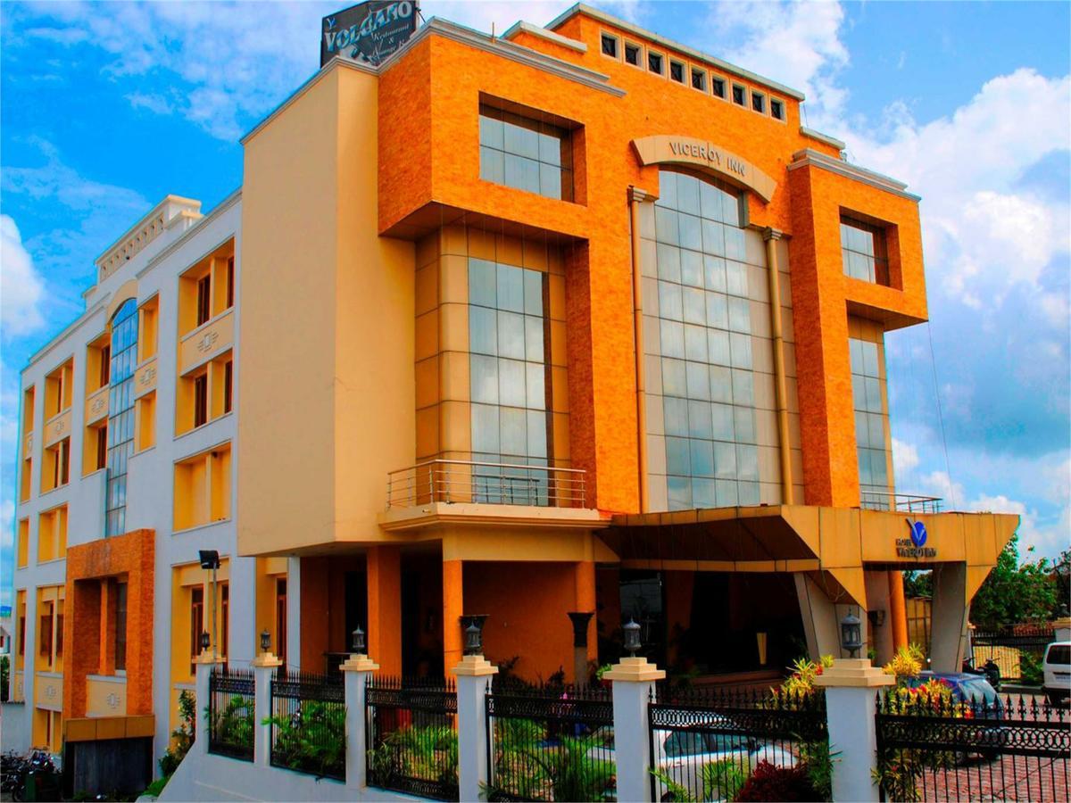 Viceroy Inn Dehradun Ngoại thất bức ảnh